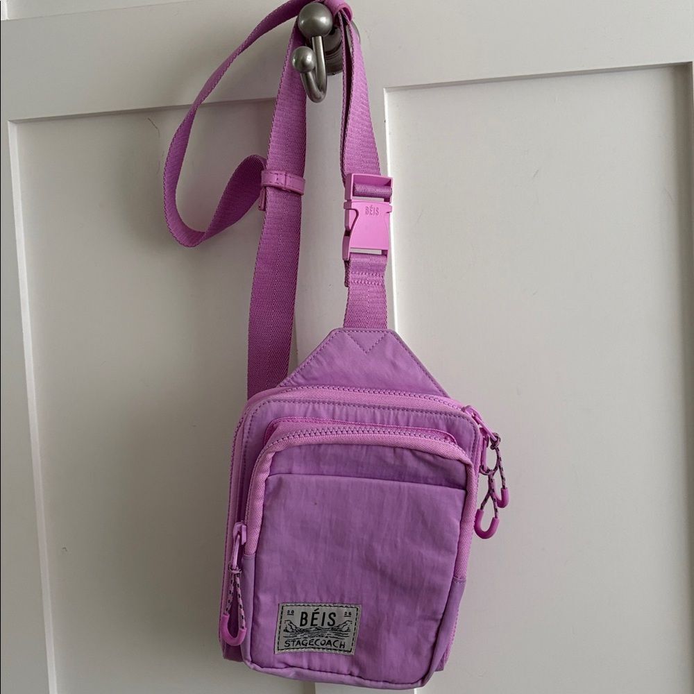 EUC BEIS Stagecoach Crossbody sling Belt Bag Berry Pink Limited edition 2025